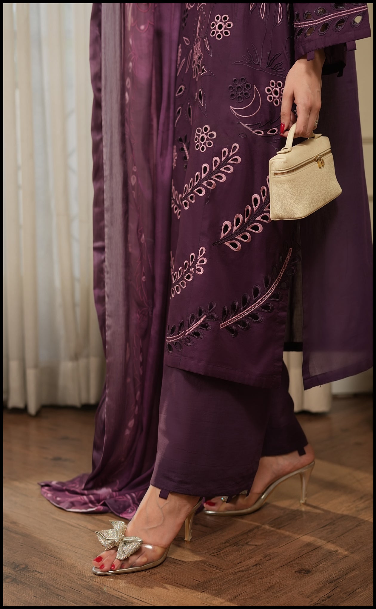 Plum Royale