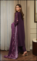Plum Royale
