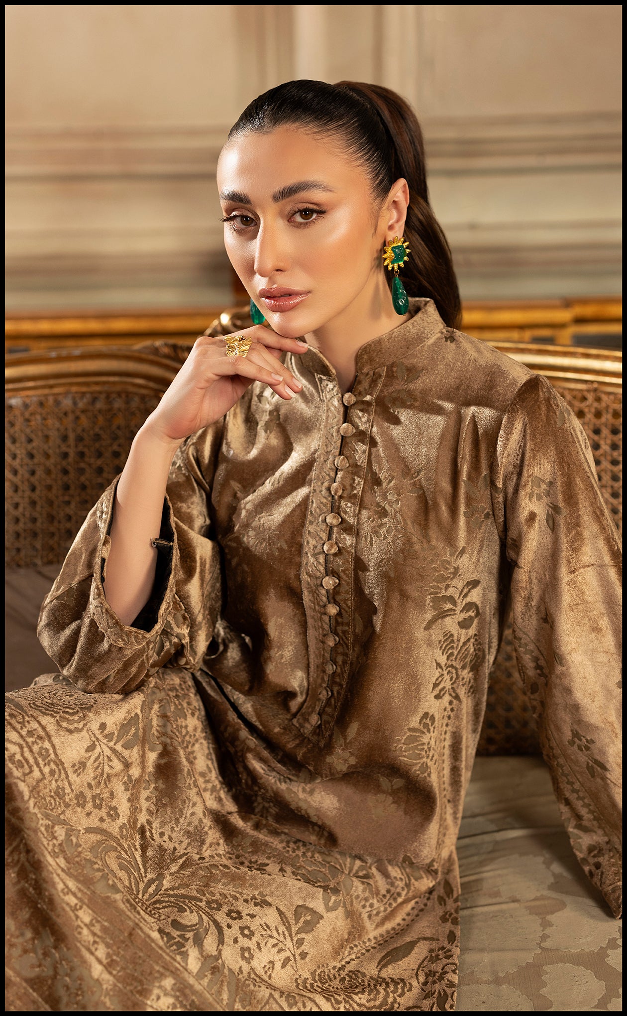 Regal Lumière