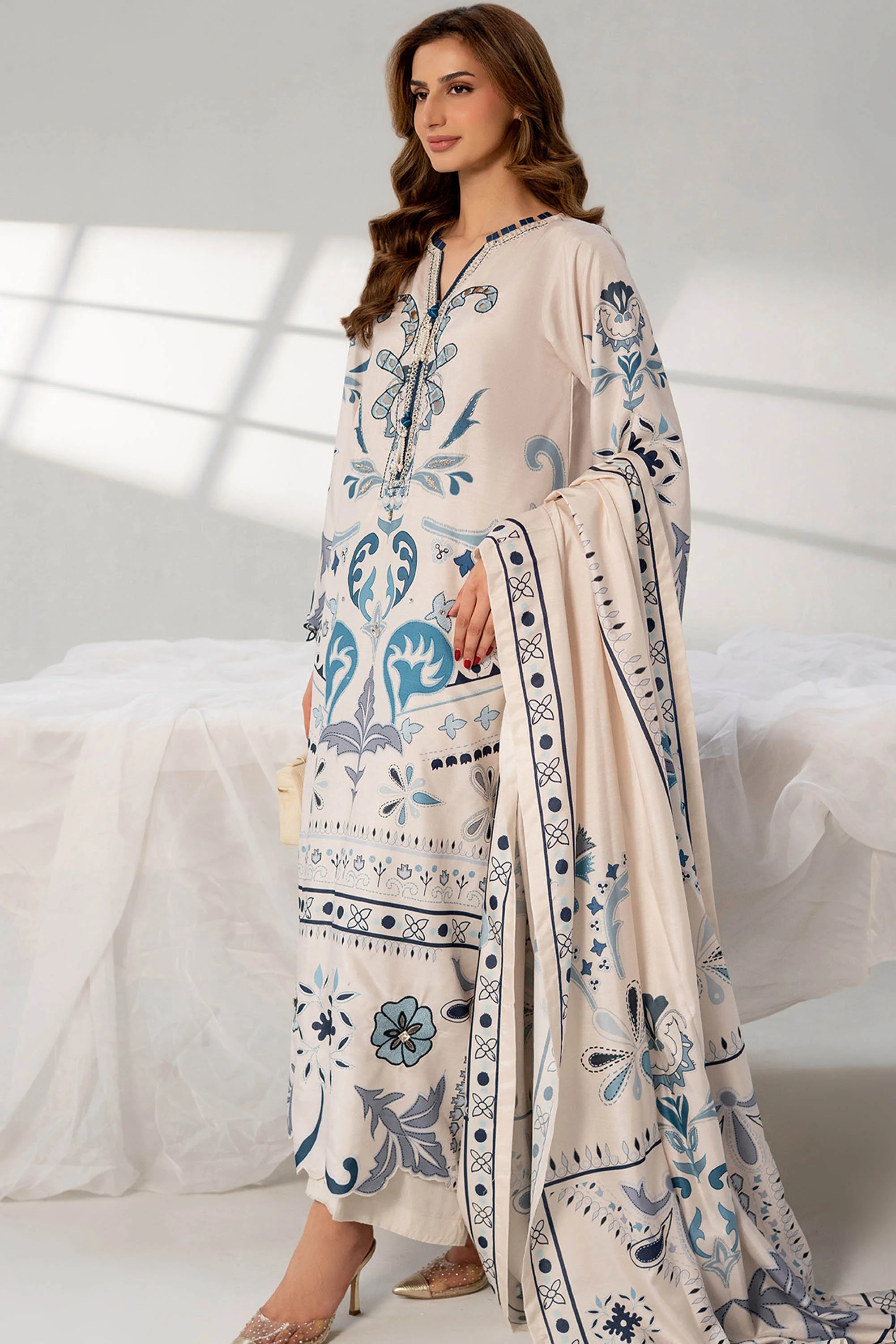 Ivory Bloom