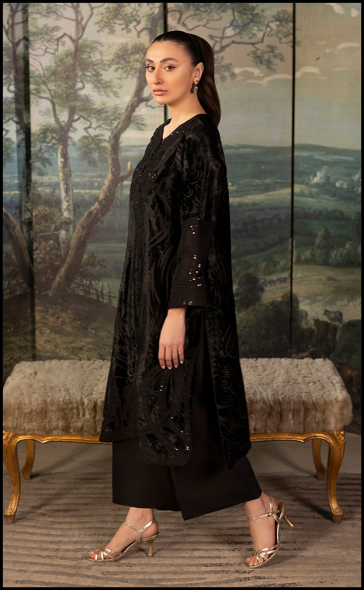 Midnight Shimmer Secondary image