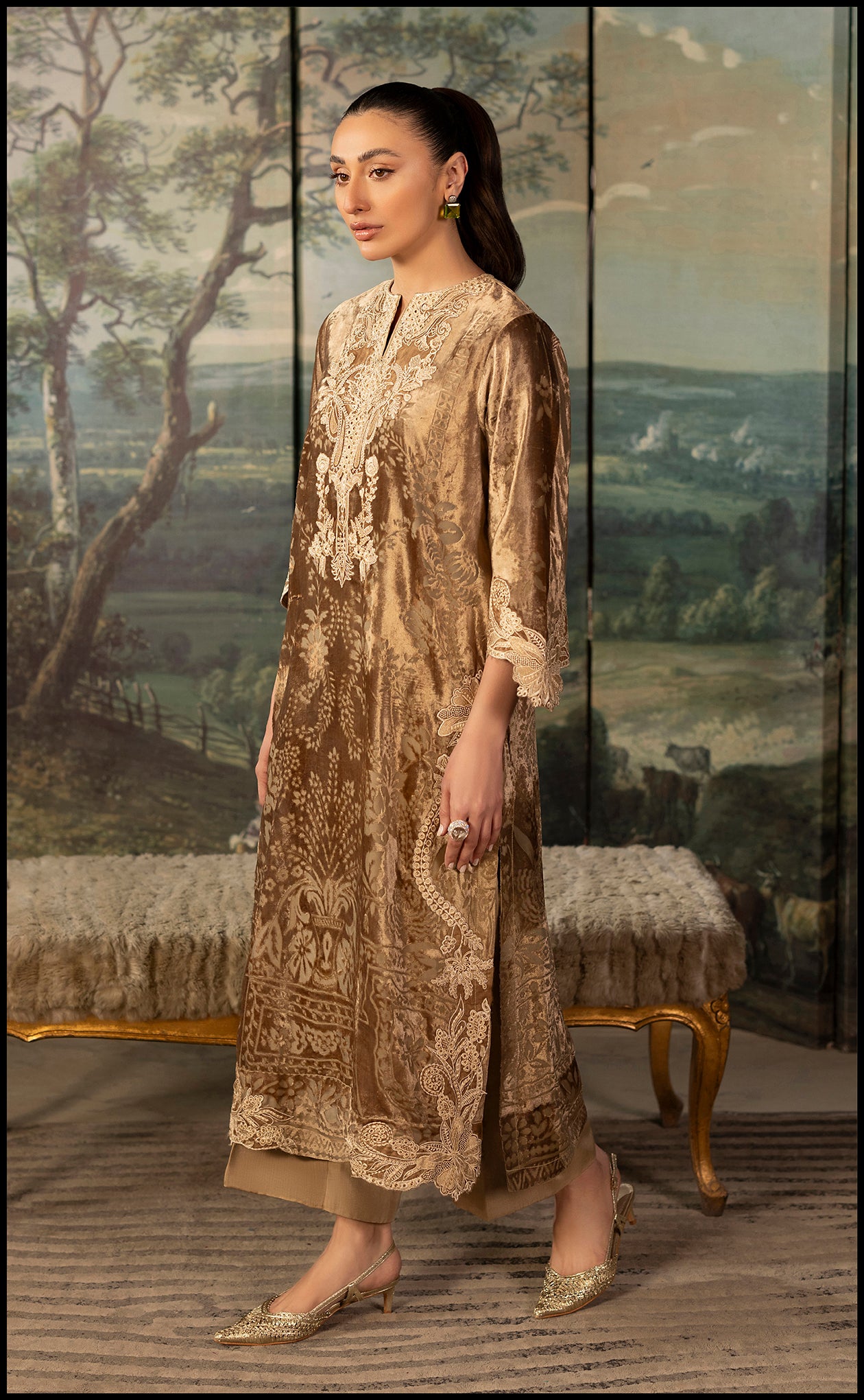 Sepia Treasure Secondary image