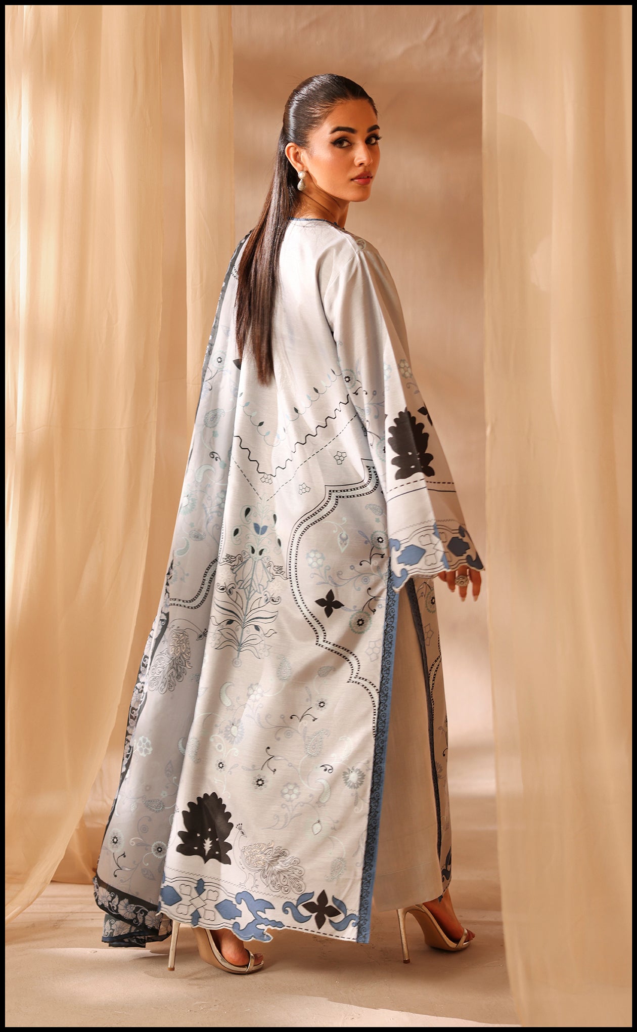 Silver Mirage Secondary image