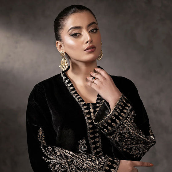 Pakistani Designer Brand Women Fashion - Azmin
