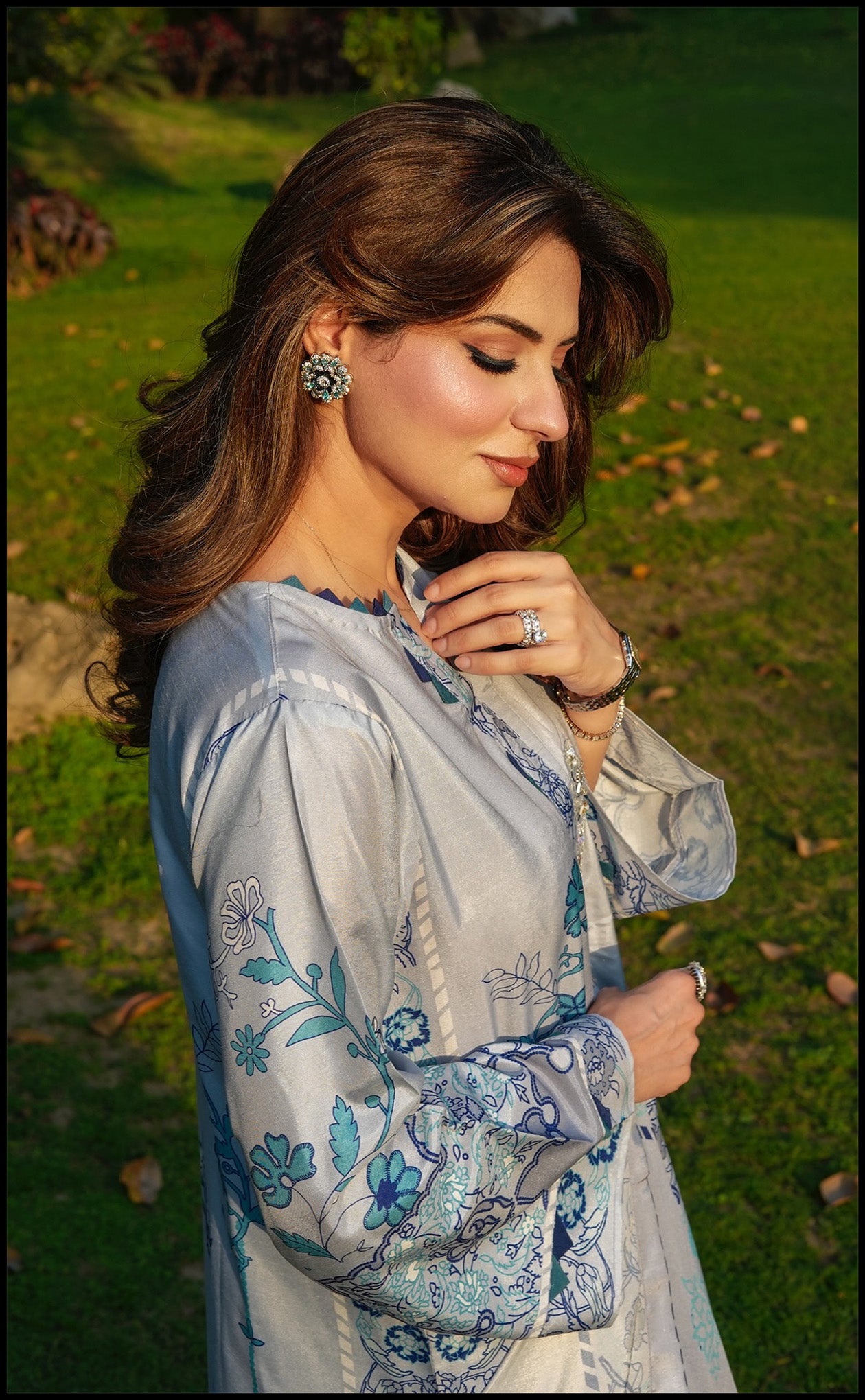 Azure Bloom Secondary image