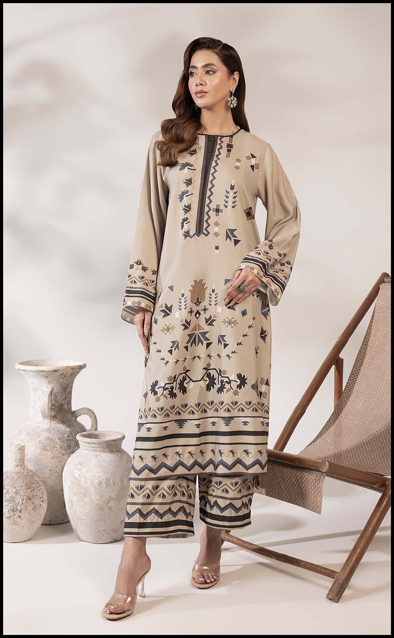 Beige Harmony Main image