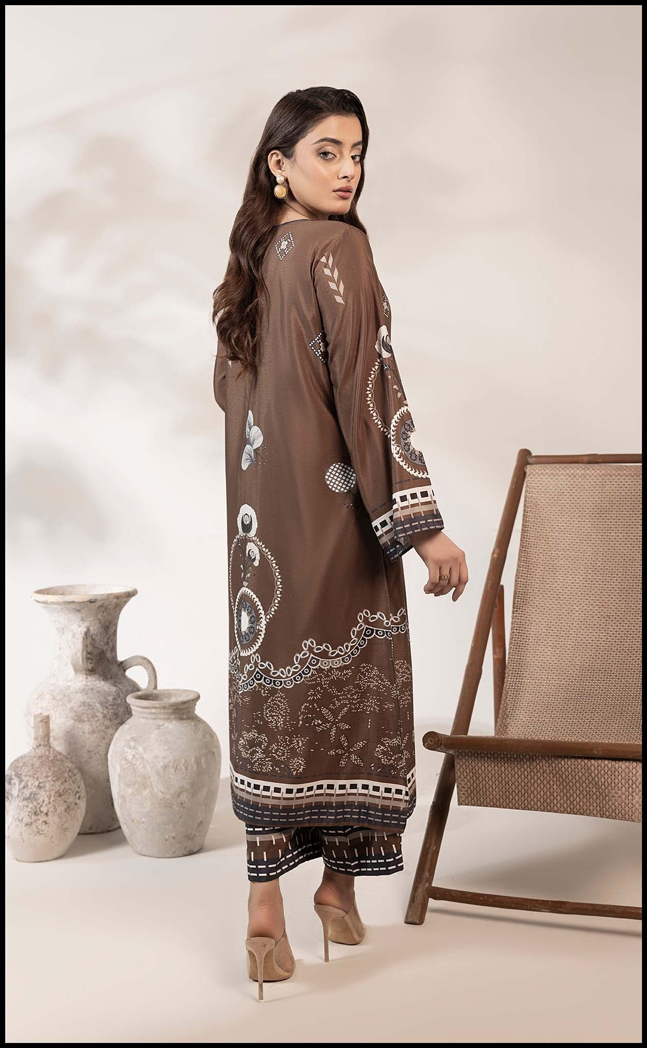 Chocolate Aura Secondary image